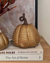 Cargar imagen en el visor de la galería, Calabaza tallada

