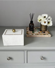Cargar imagen en el visor de la galería, Caja decorativa
