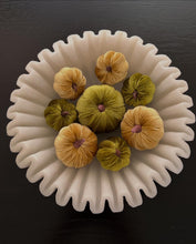 Cargar imagen en el visor de la galería, Cuenco texturizado
