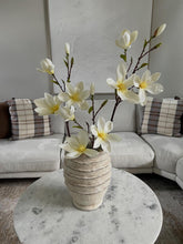 Cargar imagen en el visor de la galería, Magnolia
