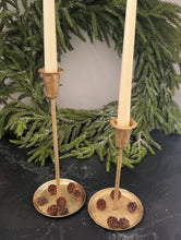 Cargar imagen en el visor de la galería, Set 2 candelabros
