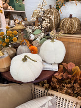 Cargar imagen en el visor de la galería, Set 2 calabazas
