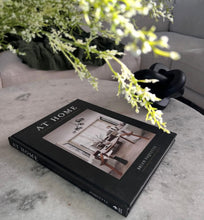 Cargar imagen en el visor de la galería, Libro At home
