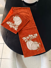 Cargar imagen en el visor de la galería, Camino de mesa
