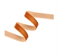 Cargar imagen en el visor de la galería, Cinta terciopelo 3/8”

