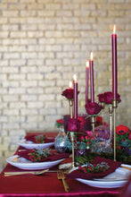 Cargar imagen en el visor de la galería, Set de 3 candelabros dorados
