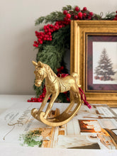 Cargar imagen en el visor de la galería, Ornamento caballo 4"
