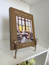 Cargar imagen en el visor de la galería, Libro Outside In
