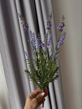Cargar imagen en el visor de la galería, Arbusto de lavanda
