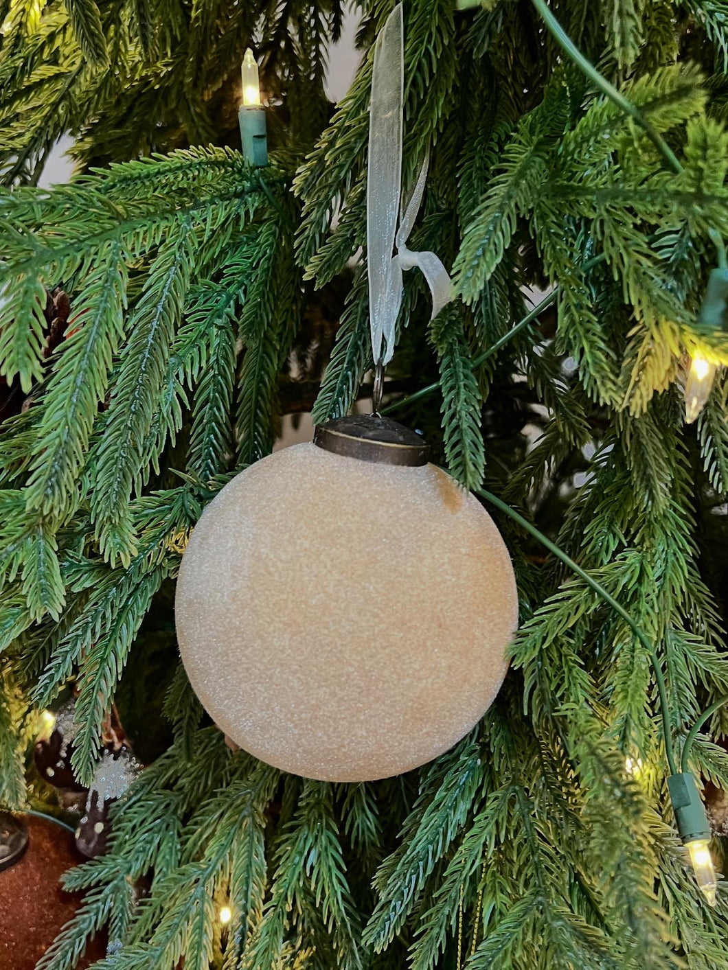 Esfera velvet crema