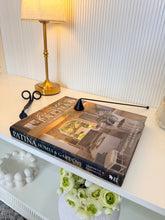 Cargar imagen en el visor de la galería, Libro Patina Homes
