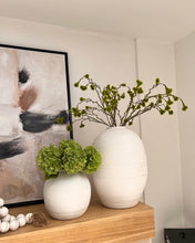 Cargar imagen en el visor de la galería, Rama de Bola de Musgo
