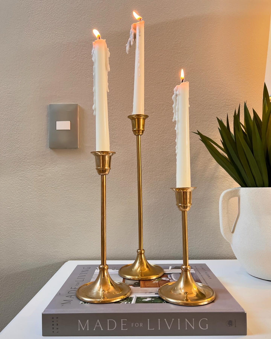 Set de 3 candelabros dorados