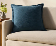 Cargar imagen en el visor de la galería, Cojín
