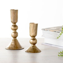 Cargar imagen en el visor de la galería, Set 2 candelabros
